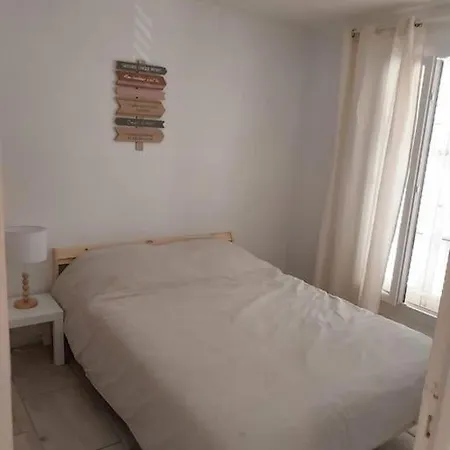 Port De Apartment